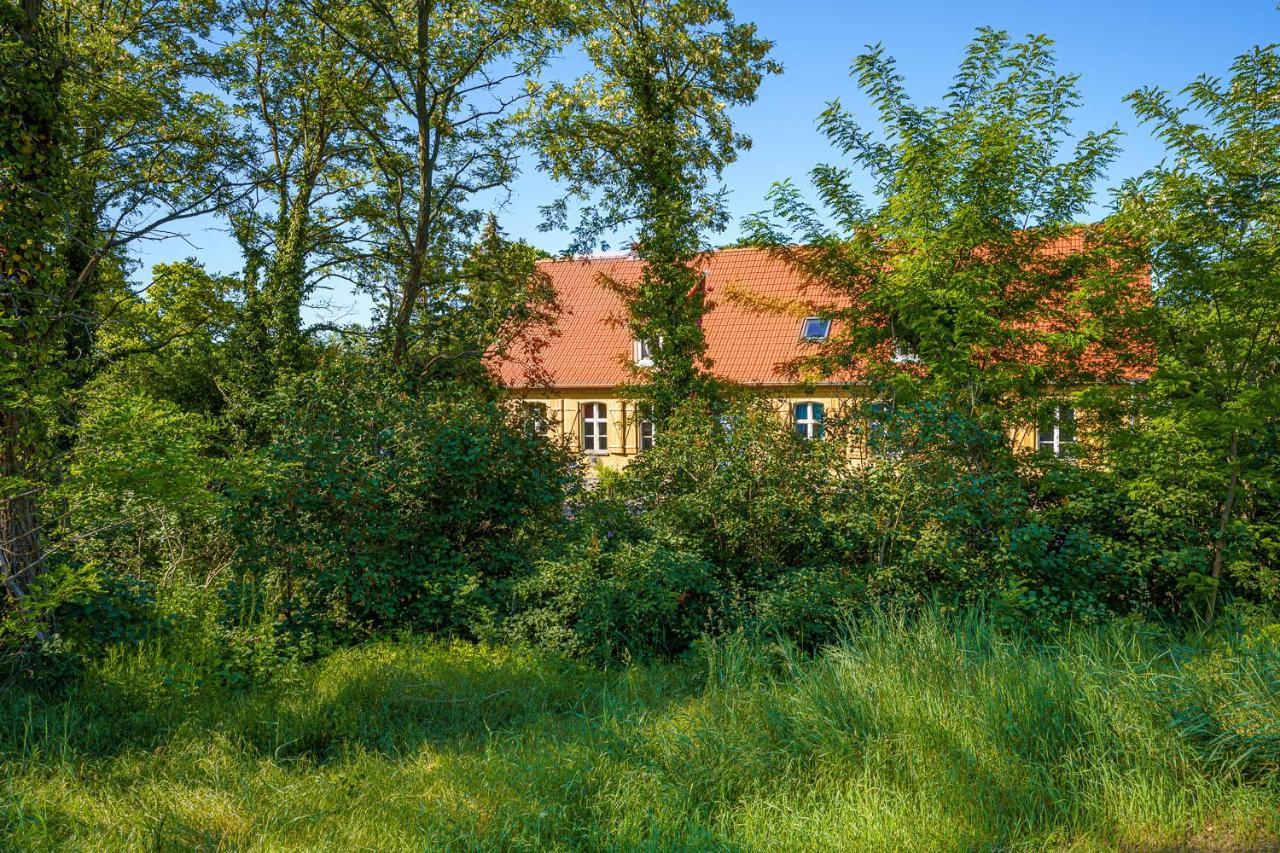 Amelrode Zu Landhaus *